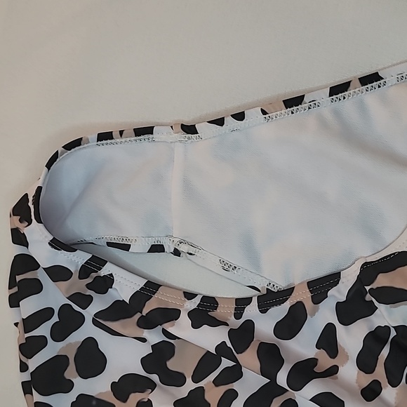 NWT LEOPARD ONE PIECE BATHING SUIT + NWT The Day Fashion Sunglasses - Picture 10 of 16